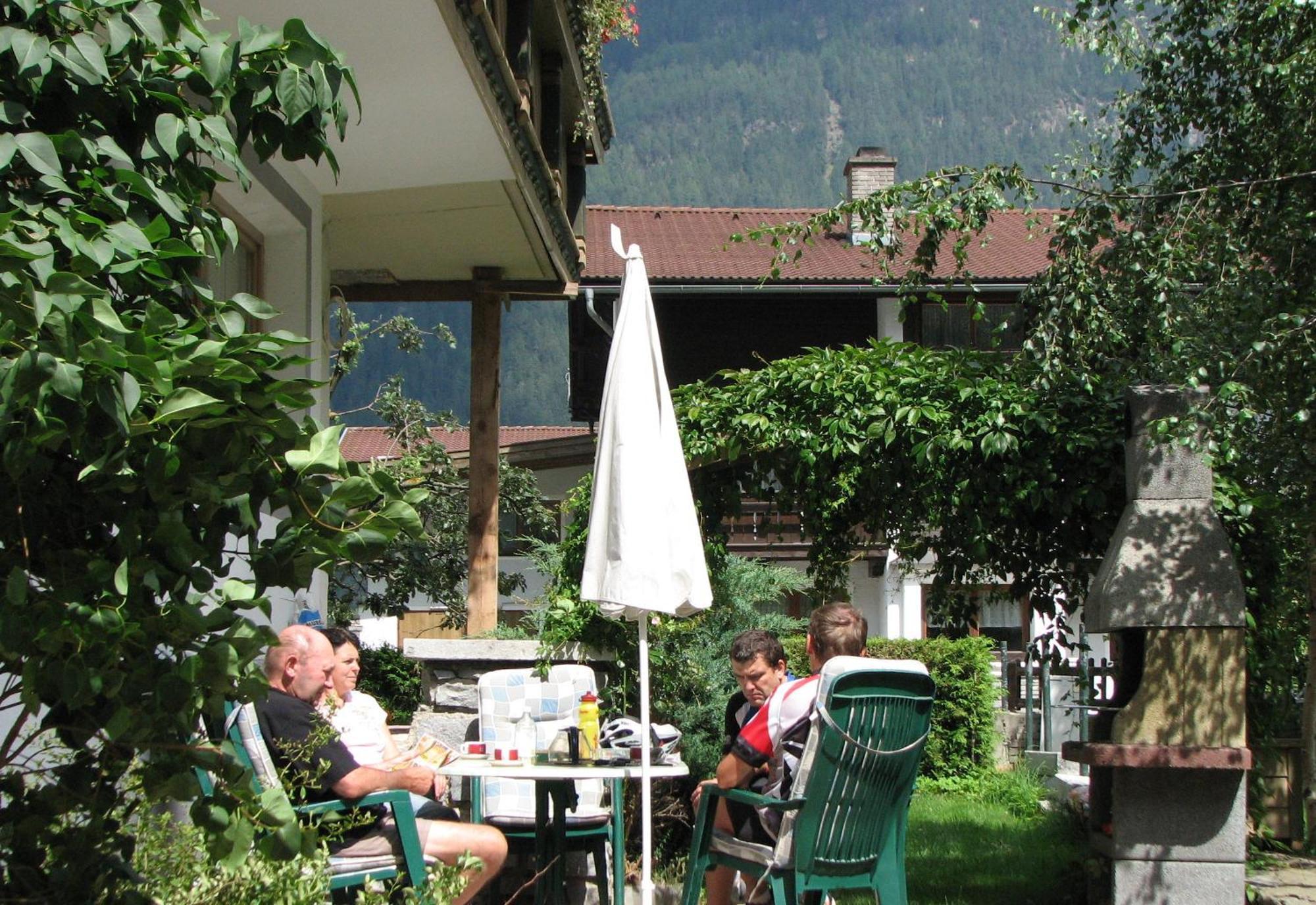 Gaestehaus Renate Längenfeld Kültér fotó